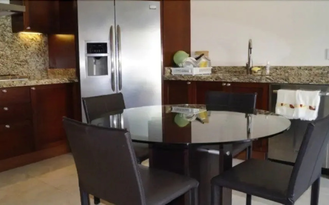 Romantic Zone V399 1 Bedroom