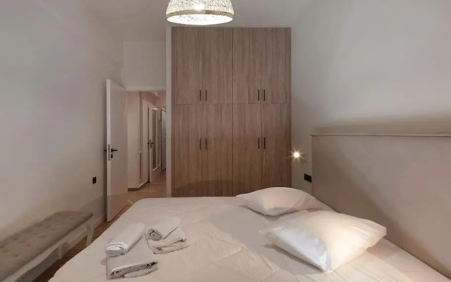 Lycabettus view apartment