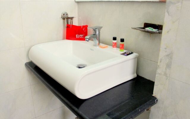 OYO 2797 Hotel Shalom Residency