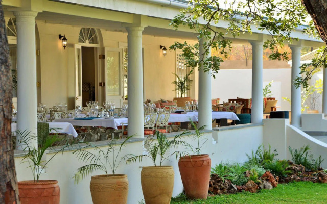 Batonka Guest Lodge