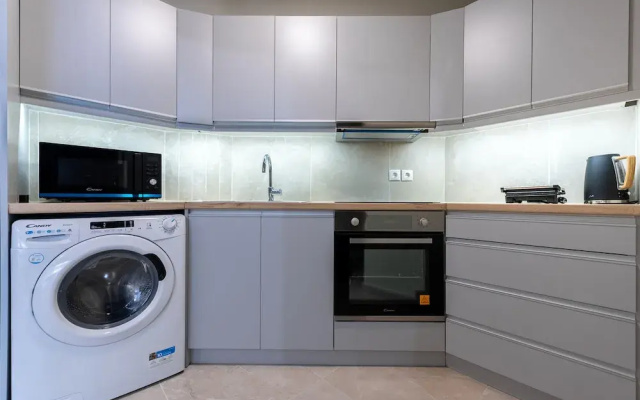 Phaedrus Living Luxury Flat Ampelokipoi
