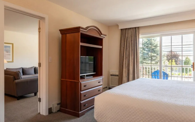 Ogunquit Hotel & Suites