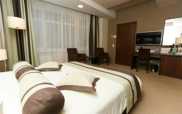 Best Western Russian Manchester Hotel