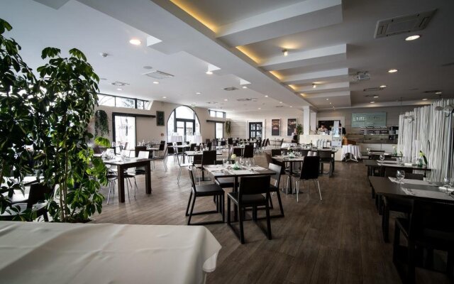 Hotel Villa Necas