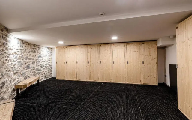 Madame Vacances Hôtel les Cimes