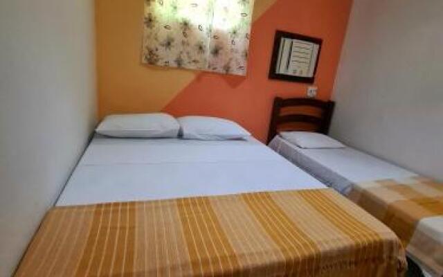 Espaco Revive Hostel E Camping