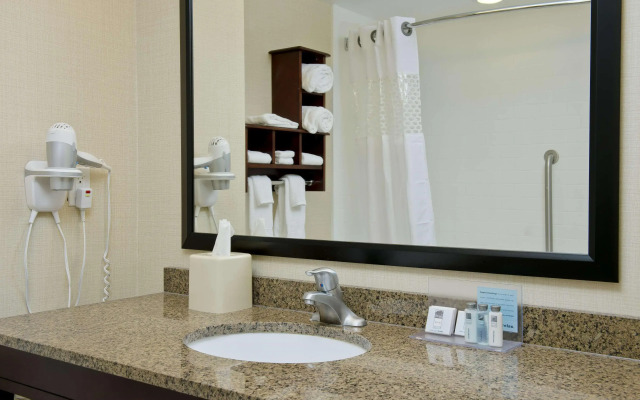 Hampton Inn & Suites Ocean City/Bayfront-Convention Center