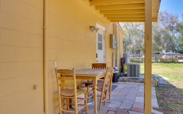 Sunny Florida Getaway w/ Patio, Near Disney World!