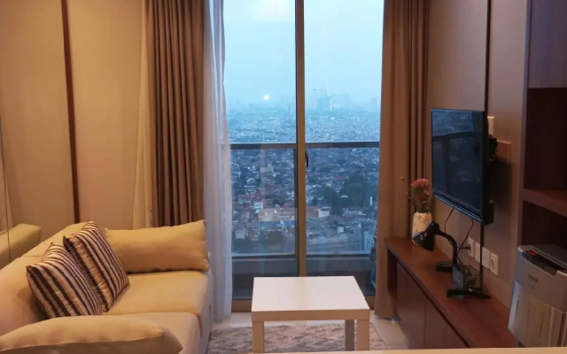 Cozy Studio Apartmen at Taman Anggrek Residences