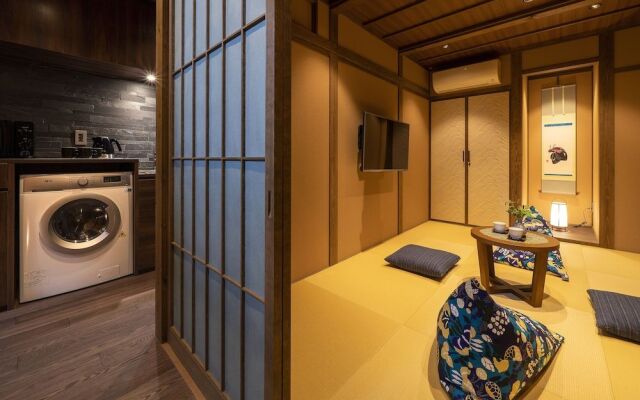 Kagabi Machiya House