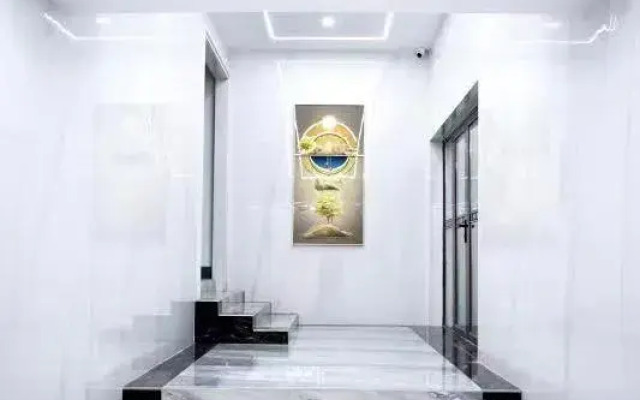 Borui Shangpin Hotel (Baiyin Bus Station)