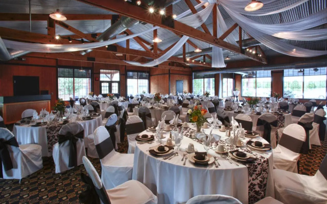 Wildwood Lodge  St Paul