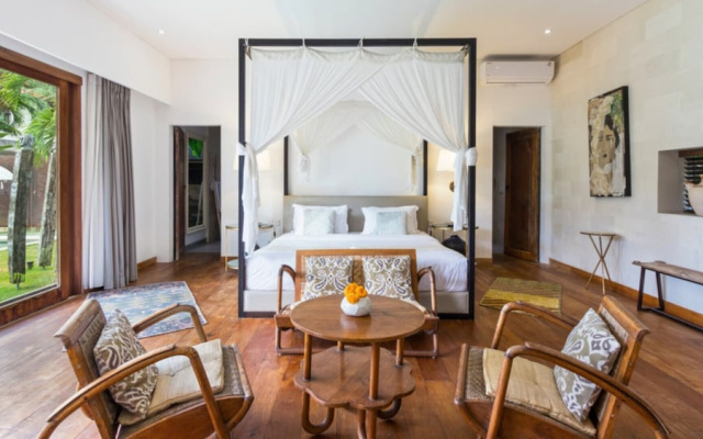 Villa for Rent in Bali 2084 – Guest Rooms – Kerobokan Kelod