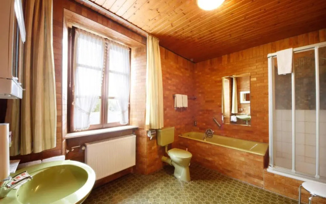 Gästehaus Weingut - Fröhliches Weinfass