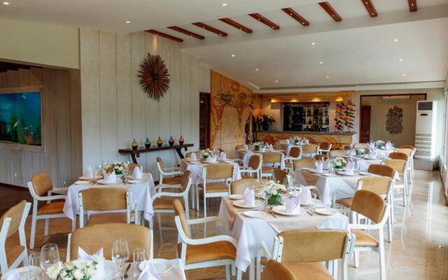 Sonesta Inn