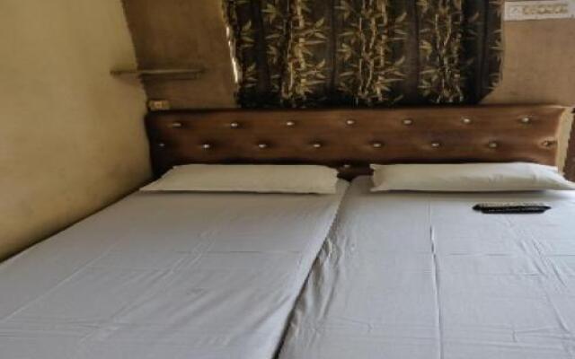 SPOT ON 80821 Hotel Laxmi Vilas