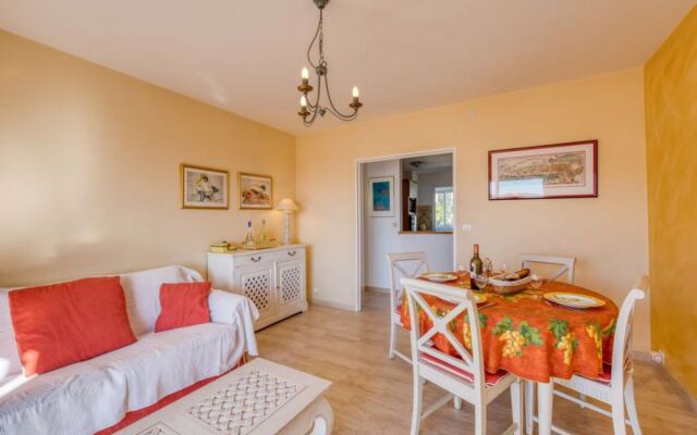 Les Pins Dores 14618