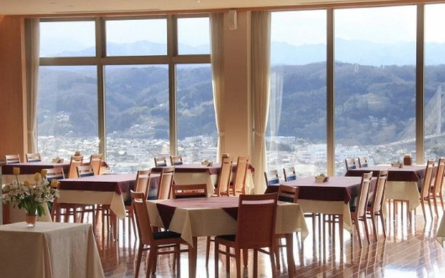 Natural Farm City Noen Hotel