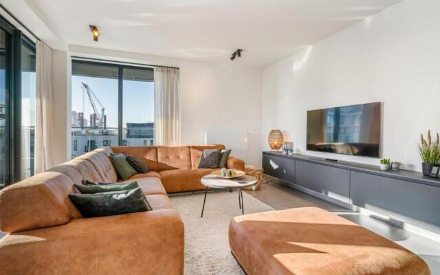 Ensor Tower - Adembenemend app in trendy stadswijk