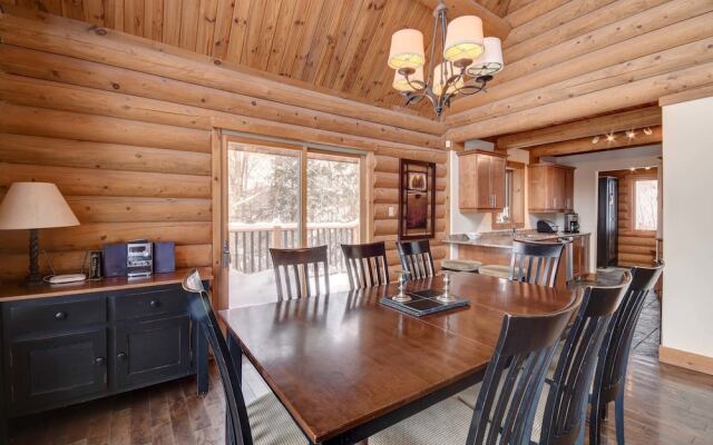 Chalet Lakota