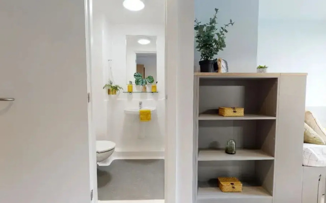 Altus House