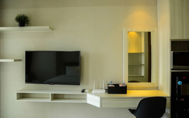 Sophisticated Studio at The Oasis Apartment – Guest Rooms – Cikarang