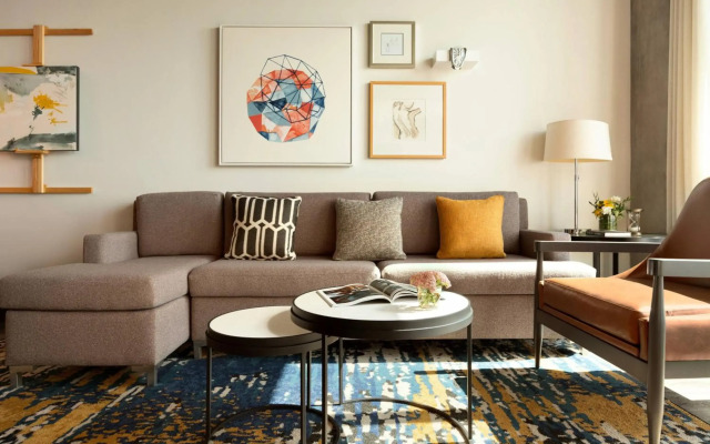 Twelve Downtown, Autograph Collection