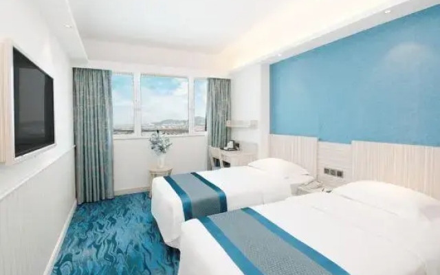 Treasure Hotel