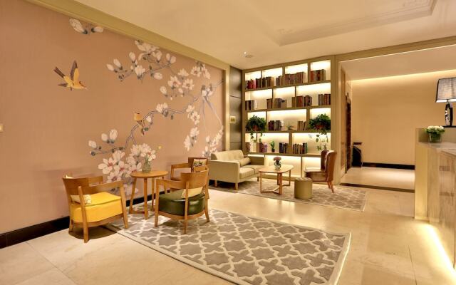 Oriental Hotel