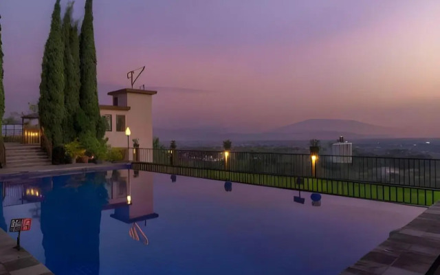 The Valley Resort Hotel