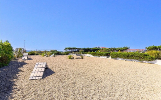 Dune Crest Hotel