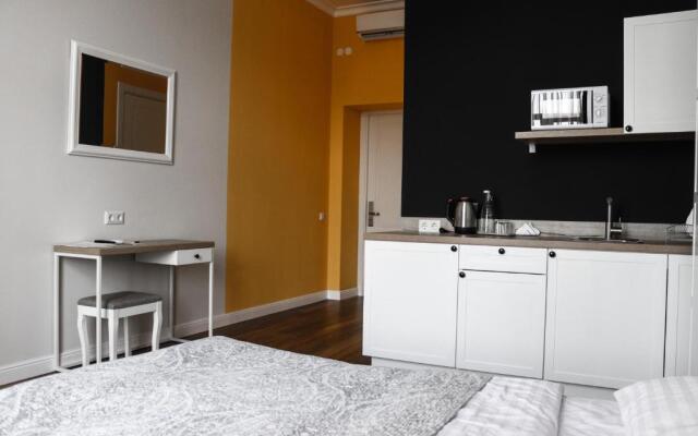 HOTEL10