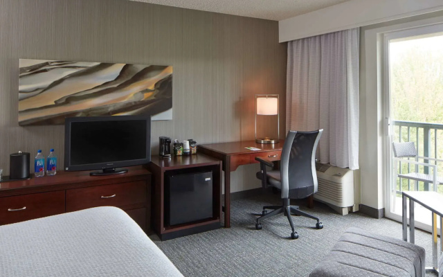 Courtyard by Marriott Portland Southeast/Clackamas