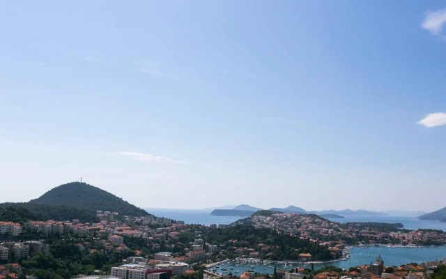 Apartments Depozit - Dolores