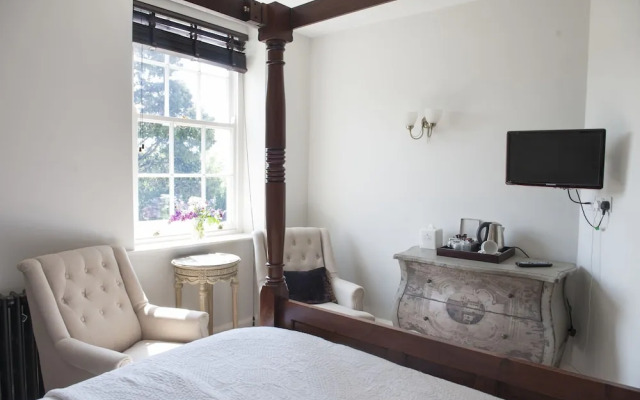 The Bridge House Boutique B&B