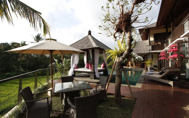 The Bale Tokek Villas