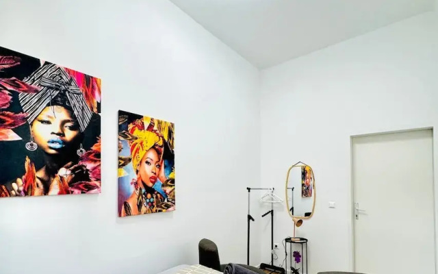 9BR Apt for 18P Walk to Augarten