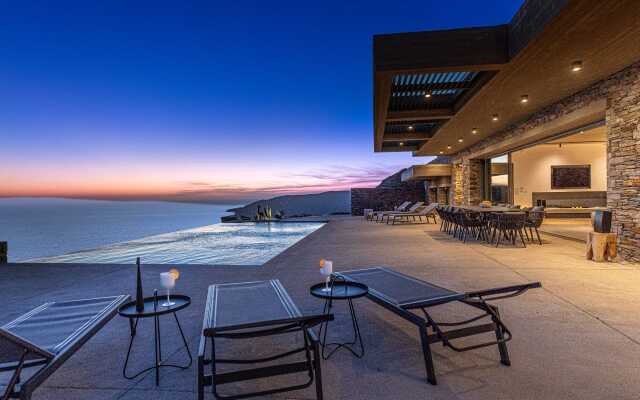 Andros Thea Luxury Villa