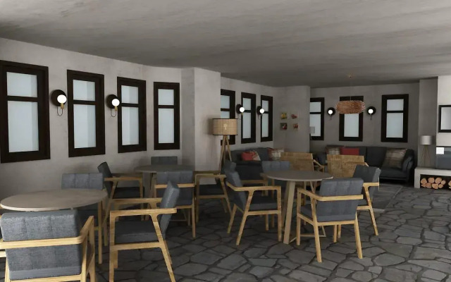 12 Months Luxury Resort