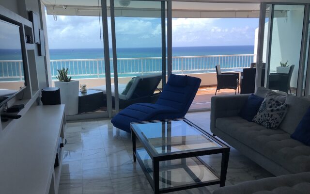 Playa Mar PH Beach Front Apartment