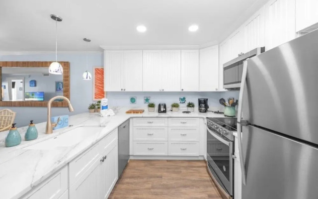 Pelicans Roost 306 2 Bedroom Condo