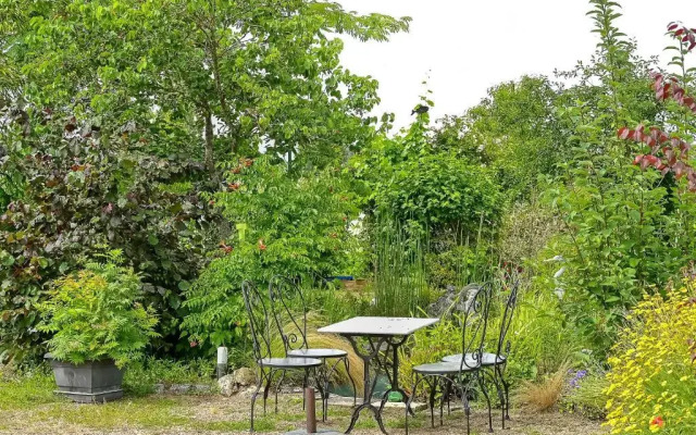 Gîte Châteauneuf-sur-Loire, 3 pièces, 3 personnes - FR-1-590-124