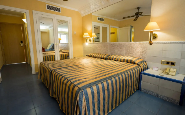 Diver Roquetas Hotel