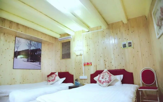 Langzhong Ancient Town Qinyou Inn