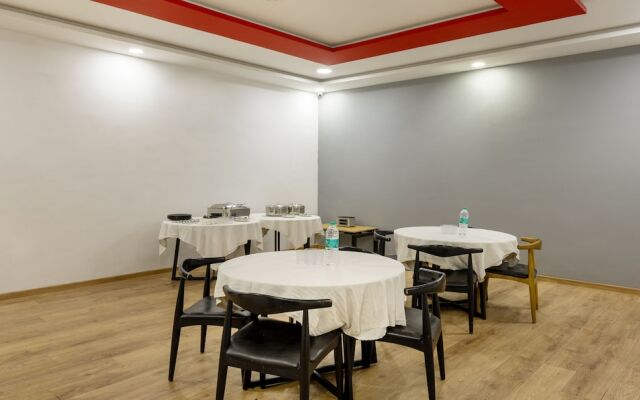 Treebo Treetops Inn - Anna Nagar