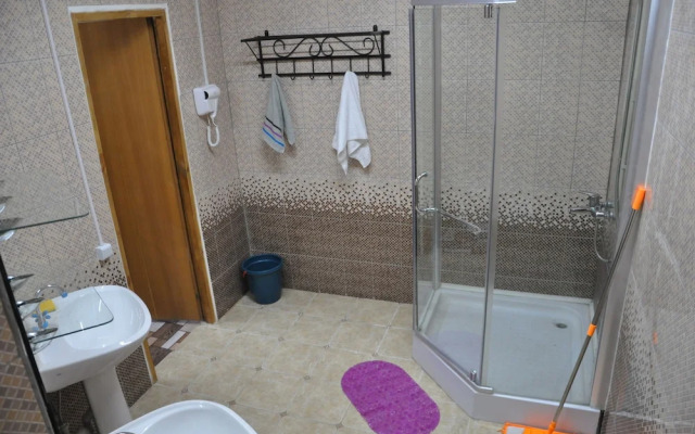 Xostel24 - Hostel