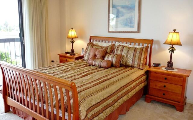 Relaxing Condo With Pool, bay View and Steps to Beach