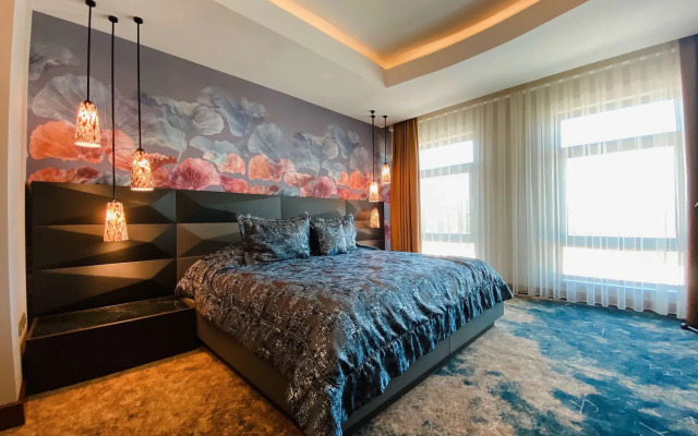DoubleTree by Hilton Hotel Van