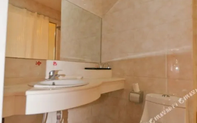 东营鸿丰商务酒店