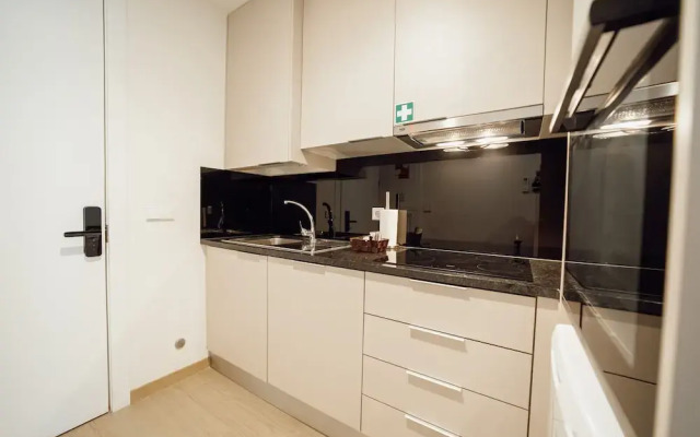 Carmo Residence Porto - S ANA by Vacationy